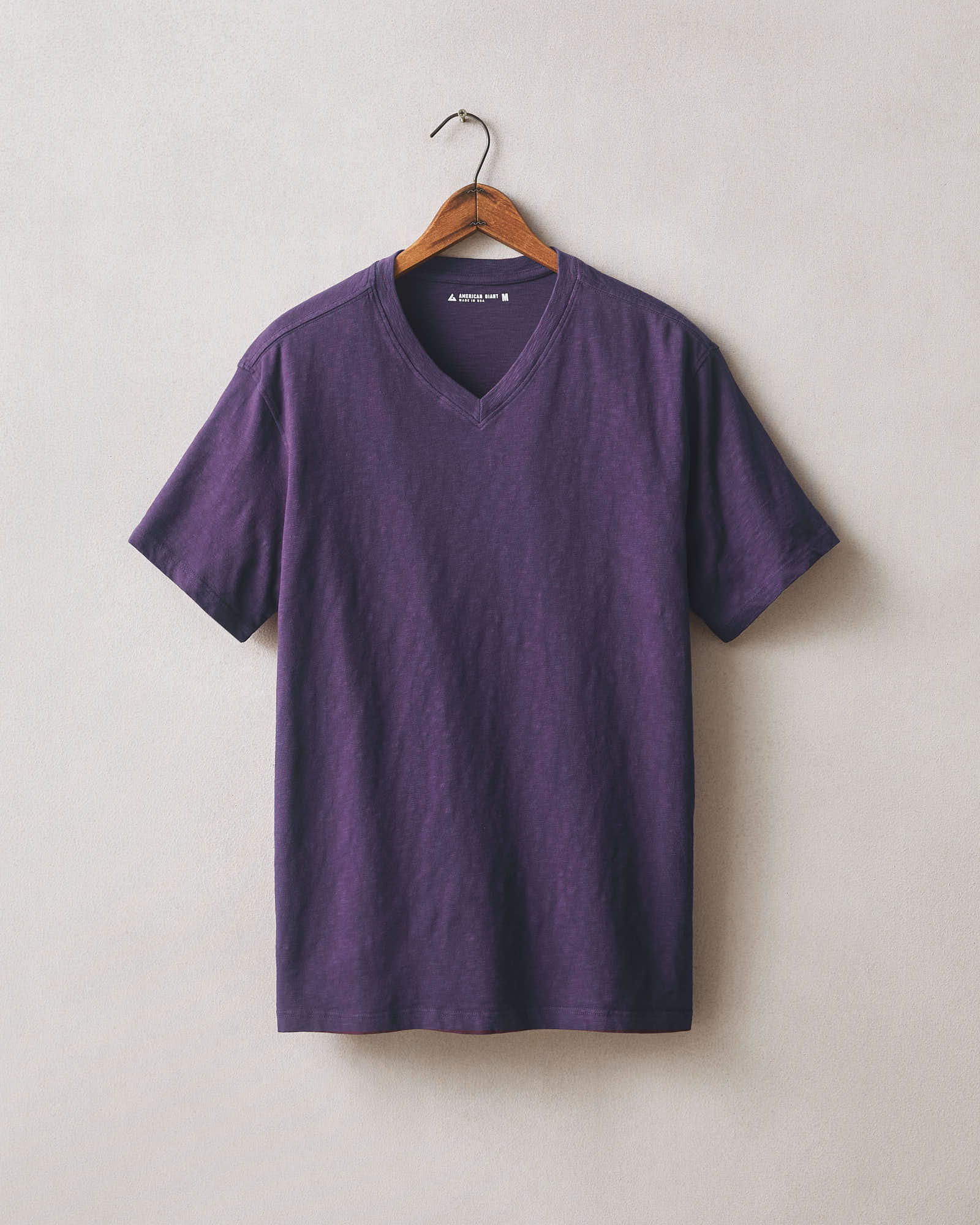 Men's Premium Slub V-Neck Tee - Mulberry