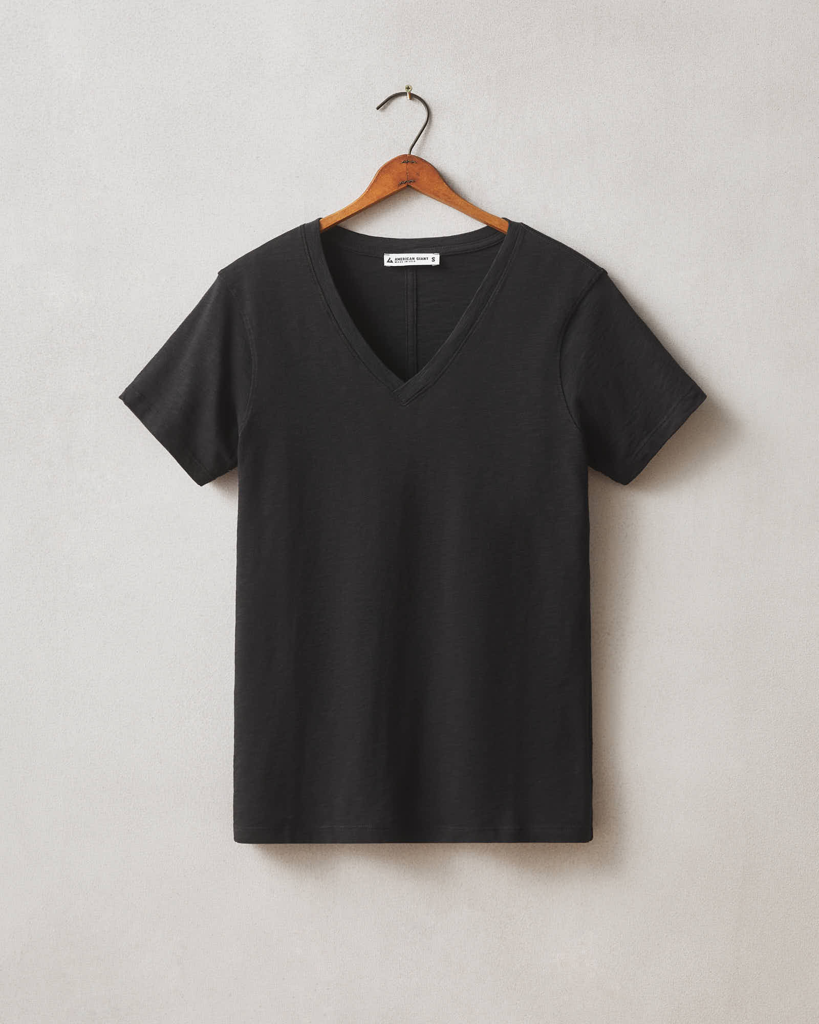 Women's Premium Slub V-Neck Tee - Black